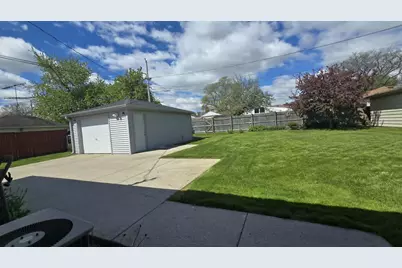 1930  Saturn Ave, Racine, WI 53404 - Photo 19