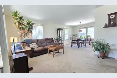 1930  Saturn Ave, Racine, WI 53404 - Photo 3