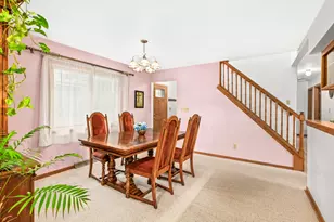 4327 N 99th St, Wauwatosa, WI 53222 - Photo 7