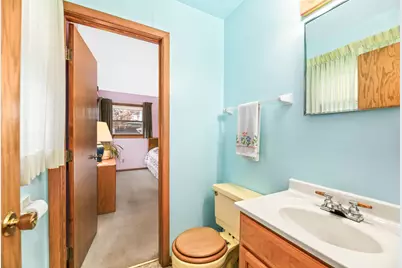 4327 N 99th St, Wauwatosa, WI 53222 - Photo 19