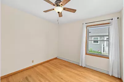 4642 N 101st St, Wauwatosa, WI 53225 - Photo 19