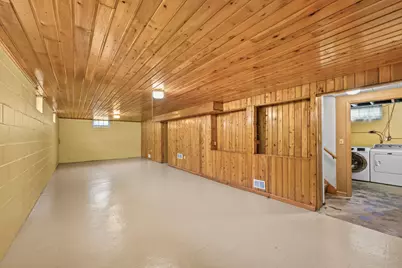 4642 N 101st St, Wauwatosa, WI 53225 - Photo 27