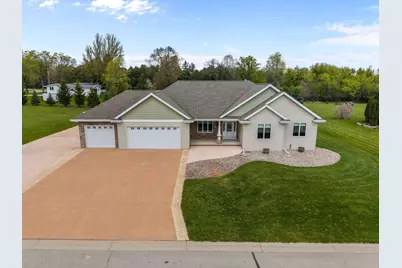 5770 W Natures Ln, Grand Chute, WI 54914 - Photo 1