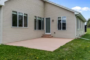 5770 W Natures Ln, Grand Chute, WI 54914 - Photo 57