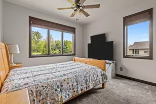5770 W Natures Ln, Grand Chute, WI 54914 - Photo 45