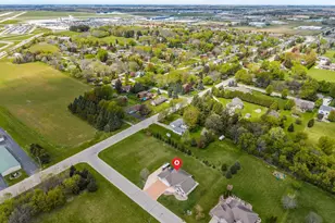 5770 W Natures Ln, Grand Chute, WI 54914 - Photo 71