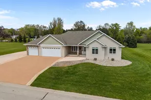 5770 W Natures Ln, Grand Chute, WI 54914 - Photo 75