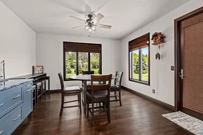 5770 W Natures Ln, Grand Chute, WI 54914 - Photo 23