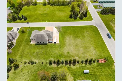 5770 W Natures Ln, Grand Chute, WI 54914 - Photo 63