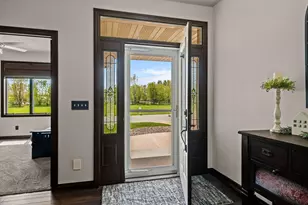 5770 W Natures Ln, Grand Chute, WI 54914 - Photo 3