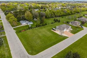 5770 W Natures Ln, Grand Chute, WI 54914 - Photo 69