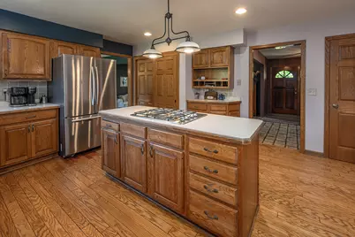 6411 N Bittersweet Ln, Glendale, WI 53217 - Photo 21