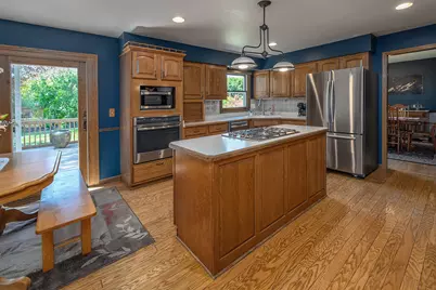 6411 N Bittersweet Ln, Glendale, WI 53217 - Photo 19
