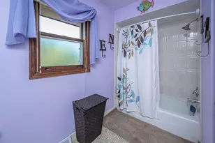 6411 N Bittersweet Ln, Glendale, WI 53217 - Photo 35