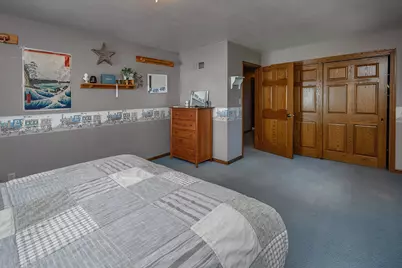 6411 N Bittersweet Ln, Glendale, WI 53217 - Photo 37
