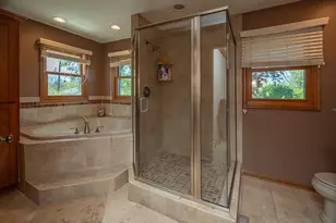6411 N Bittersweet Ln, Glendale, WI 53217 - Photo 29