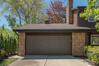 6411 N Bittersweet Ln, Glendale, WI 53217 - Photo 7