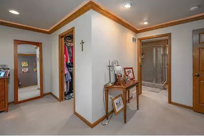 6411 N Bittersweet Ln, Glendale, WI 53217 - Photo 27