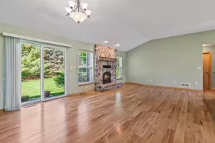 1280 Wrenfield Way, Oconomowoc, WI 53066 - Photo 13