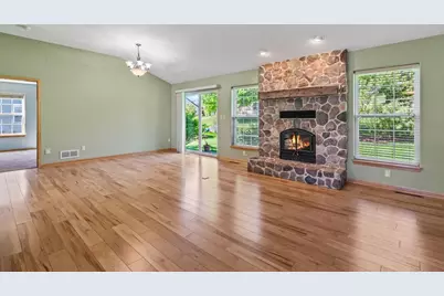 1280  Wrenfield Way, Oconomowoc, WI 53066 - Photo 3