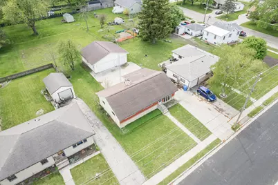 105  Clark St, Watertown, WI 53094 - Photo 5