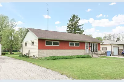 105  Clark St, Watertown, WI 53094 - Photo 7