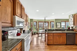 6431 Bald Eagle Rd, Racine, WI 53406 - Photo 5