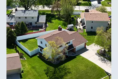13935 W Thomas Dr, New Berlin, WI 53151 - Photo 43