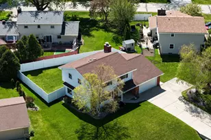 13935 W Thomas Dr, New Berlin, WI 53151 - Photo 43