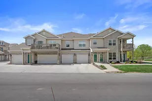 n17w26495 Meadowgrass Cir, Pewaukee, WI 53072 - Photo 35