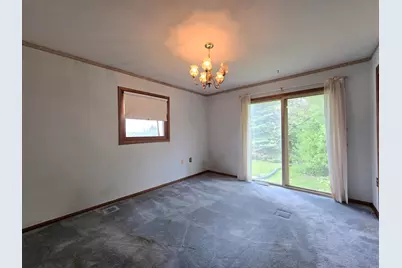 6730  Manchester Dr, Greendale, WI 53129 - Photo 21