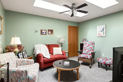 2138 S 22nd St, Manitowoc, WI 54220 - Photo 7