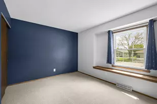 1520 Riverdale Dr, Oconomowoc, WI 53066 - Photo 11