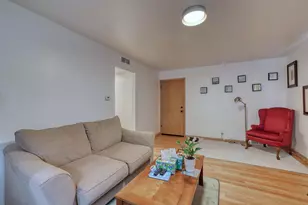 8508 W Keefe Ave, Milwaukee, WI 53222 - Photo 5