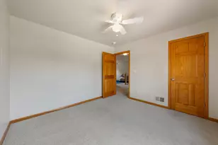 W273N2420 Arlington Ct, Pewaukee, WI 53072 - Photo 31