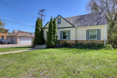 4752 N 89th St, Milwaukee, WI 53225 - Photo 3