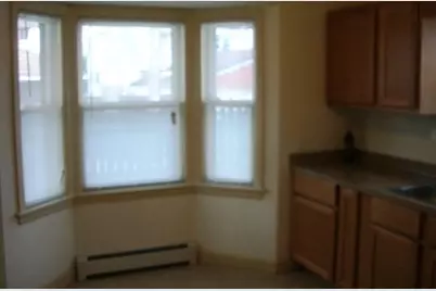 4752 N 89th St, Milwaukee, WI 53225 - Photo 7