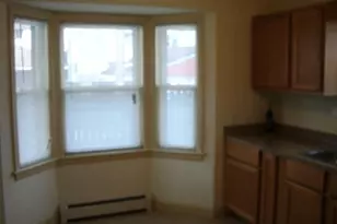 4752 N 89th St, Milwaukee, WI 53225 - Photo 7