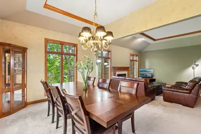 18910 W North Ave #A, Brookfield, WI 53045 - Photo 9