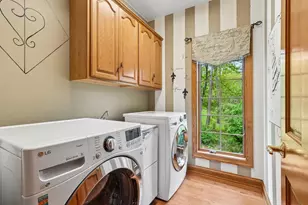 18910 W North Ave, Brookfield, WI 53045 - Photo 15