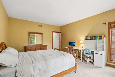 18910 W North Ave #A, Brookfield, WI 53045 - Photo 17