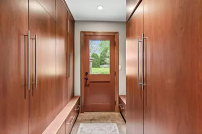 800  Sweetbriar Ct, Waukesha, WI 53186 - Photo 29