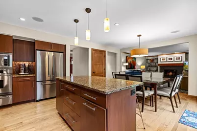 800  Sweetbriar Ct, Waukesha, WI 53186 - Photo 27
