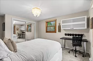 800 Sweetbriar Ct, Waukesha, WI 53186 - Photo 35