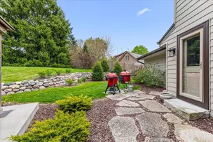 800 Sweetbriar Ct, Waukesha, WI 53186 - Photo 47