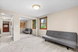 800 Sweetbriar Ct, Waukesha, WI 53186 - Photo 37