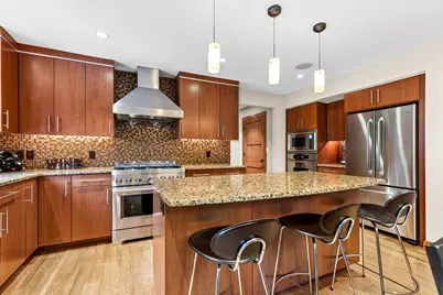800  Sweetbriar Ct, Waukesha, WI 53186 - Photo 23