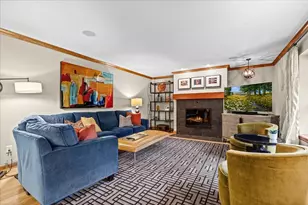 800 Sweetbriar Ct, Waukesha, WI 53186 - Photo 11