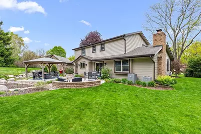 800  Sweetbriar Ct, Waukesha, WI 53186 - Photo 45