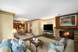 321 W Birch Ave, Glendale, WI 53217 - Photo 5